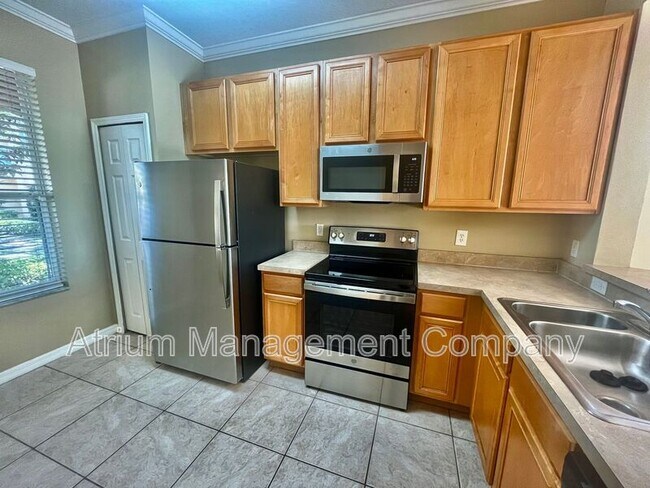 Photo - 1960 Retreat View Cir