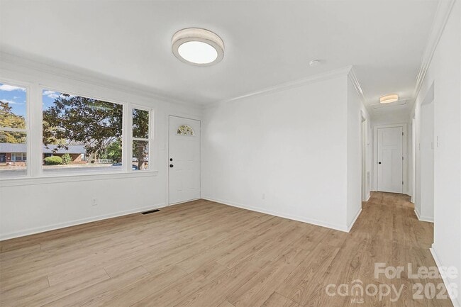 Photo - 357 Barnes St