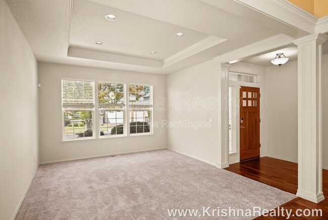 Photo - 13686 NW Henninger Ln