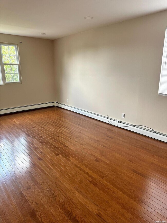 Photo - 148-45 Huxley St Unit 2