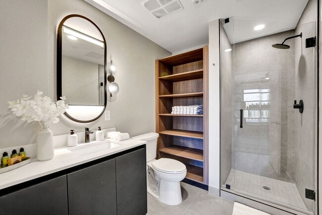 Photo - 580 72nd St Unidad ID1263792P