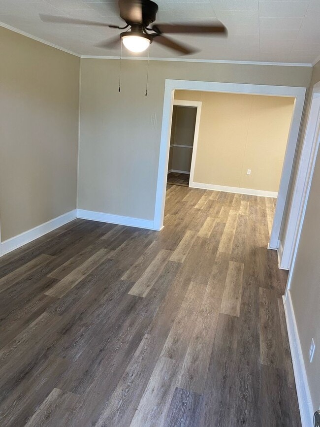 Photo - 4 Bed 1 Bath House