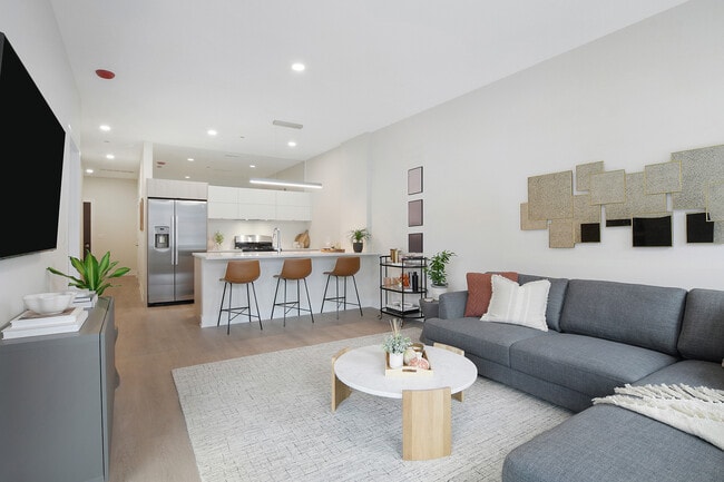 Photo - 3924 N Lincoln Ave