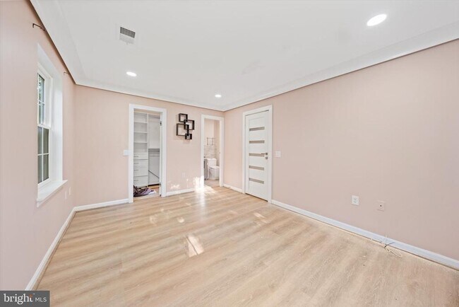 Photo - 18304 Streamside Dr Unit 203