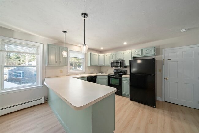 Photo - 44 Elm St Unit 2