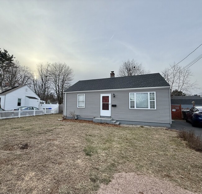 Building Photo - 43 Lafayette Ave