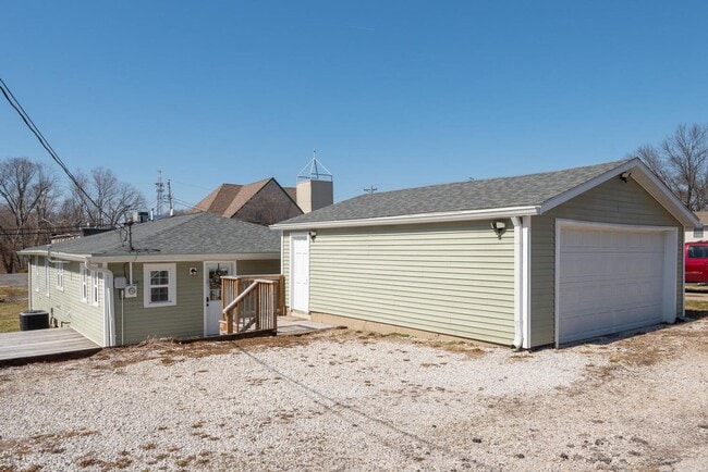 Photo - Single Family 3 bedroom / 2 bath house