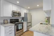 1BR, 1BA - 750 SF Magnolia