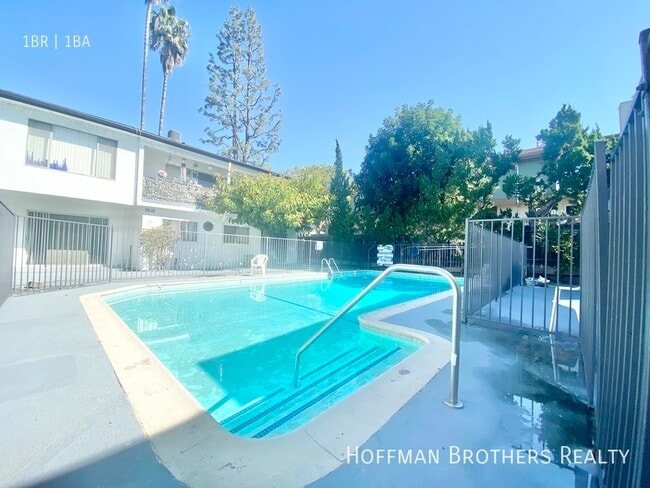 Photo - 12410 Chandler Blvd Unit 21