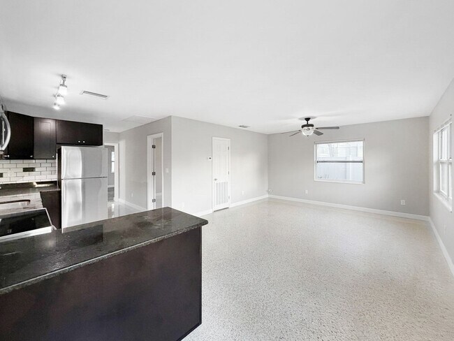 Photo - 2724 57th St S
