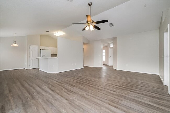 Photo - 1067 Aladdin Rd