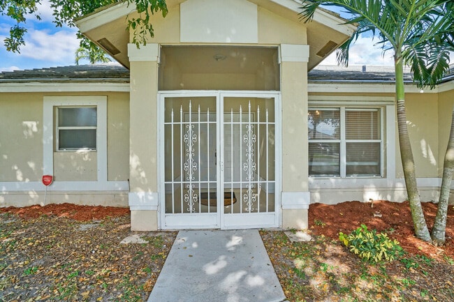 Photo - 10567 Paso Fino Dr