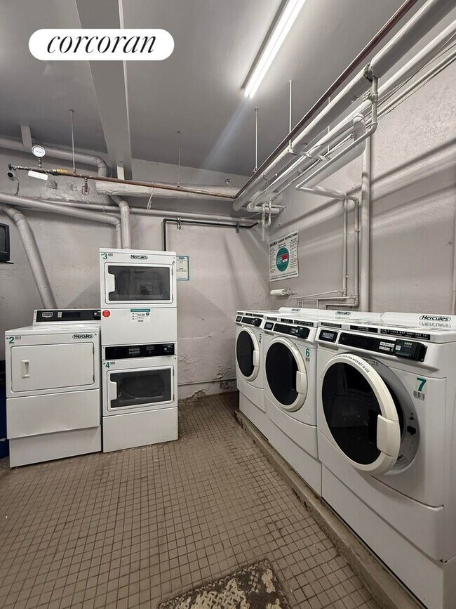 Photo - 1725 Edison Ave