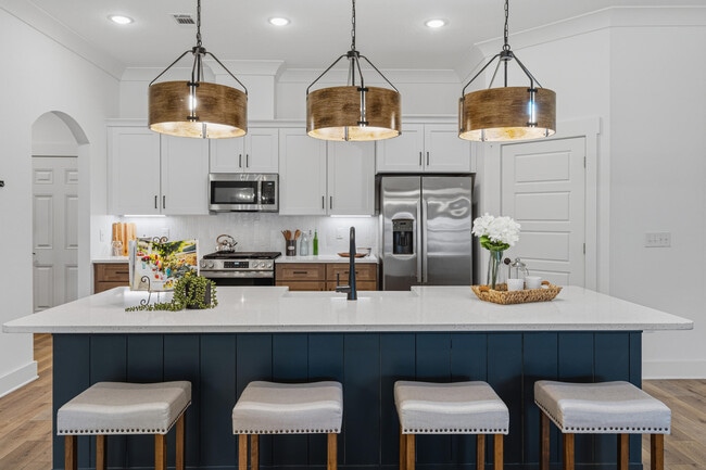 Photo - 35 Highland Dr NW