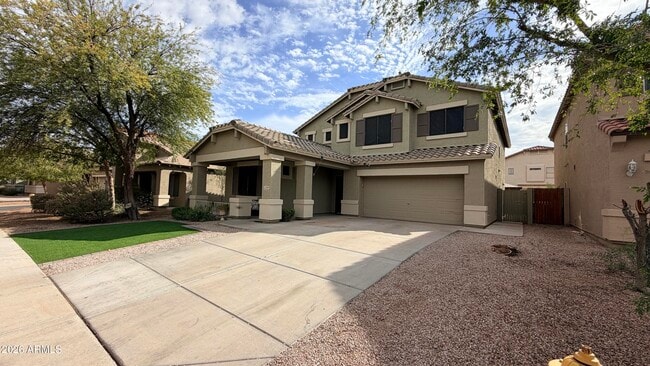 Photo - 22319 Van Der Veen Way