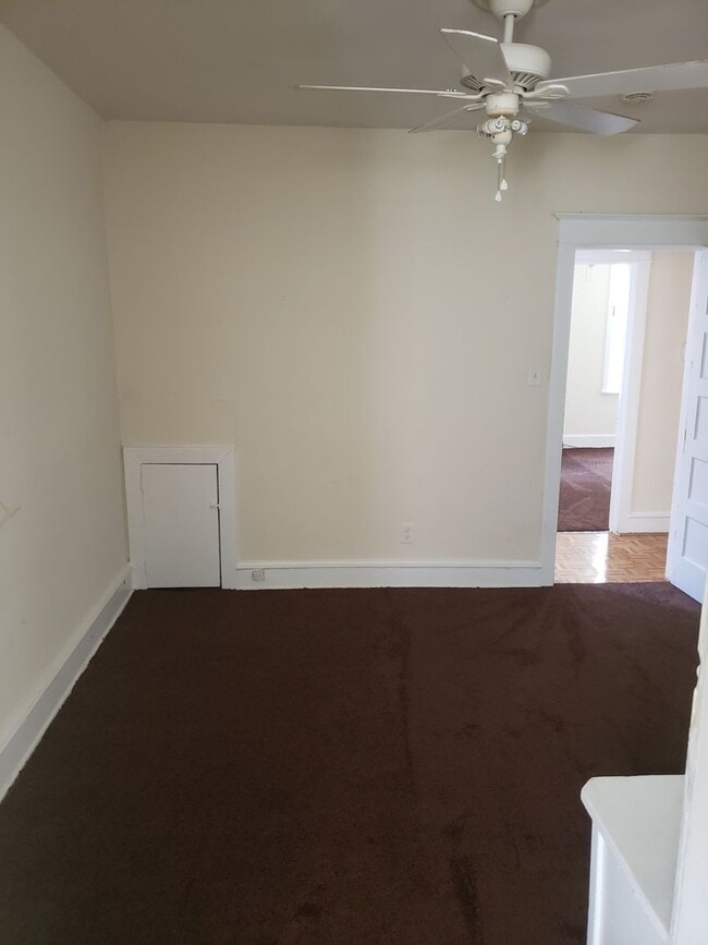 Photo - 2nd Floor Apt in Wilmington