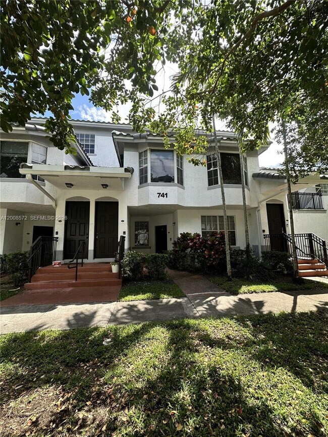 Building Photo - 741 SW 148th Ave Unit 708