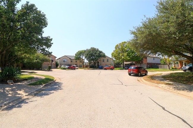 Photo - 1208 Heritage Hill Cove