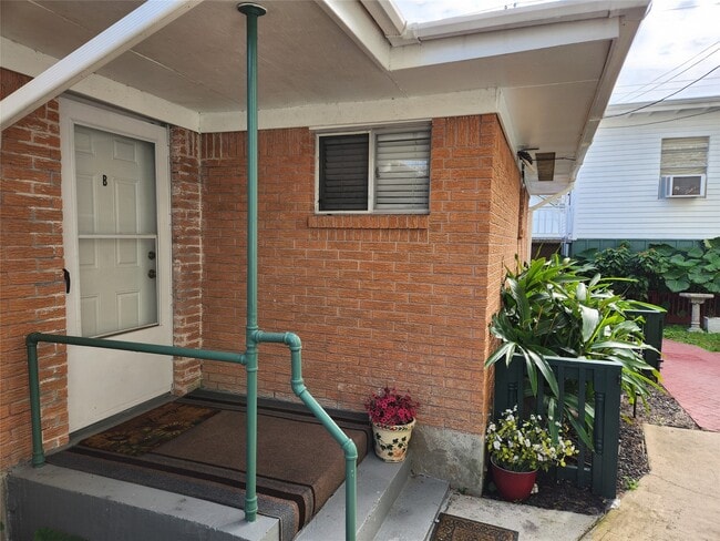 Photo - 1803 Church St