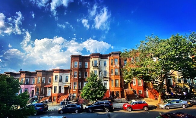 Photo - 451 51st St Unit Apt#1