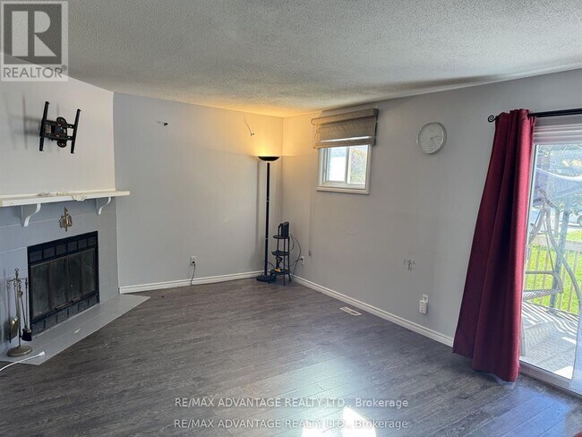 Photo - 1318 Highbury Ave N