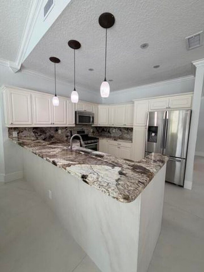 Photo - 10114 Hunt Club Ln
