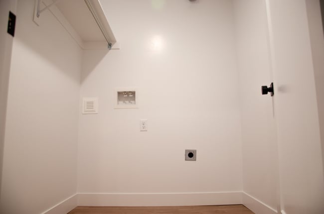 Photo - 204 S Mulberry Wy