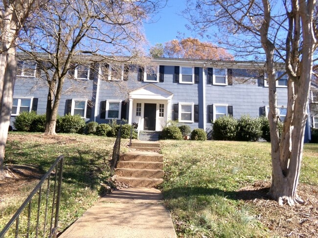 Photo - Furnished unit