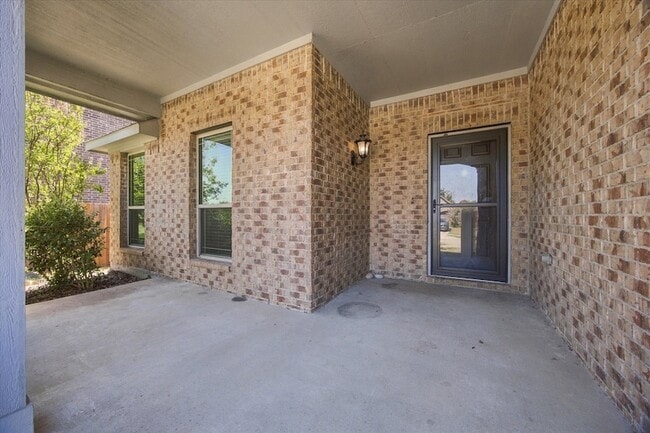 3011 Winecup Ct