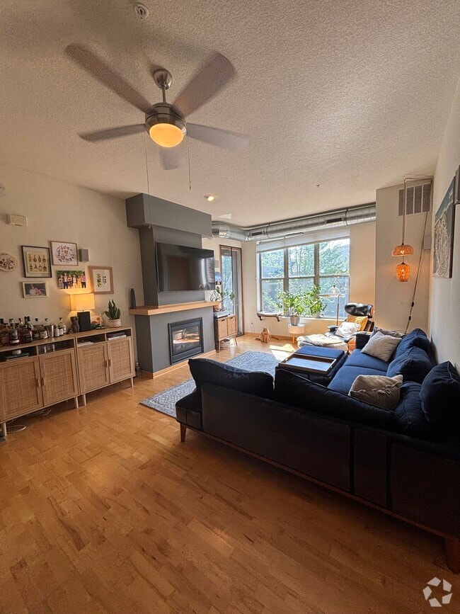 Building Photo - 3640 Wooddale Ave S Unit 207 Rental