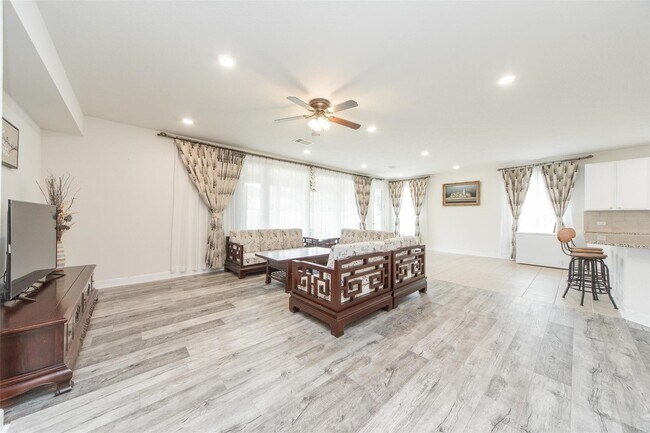 Photo - 15406 Easton Gate Ln