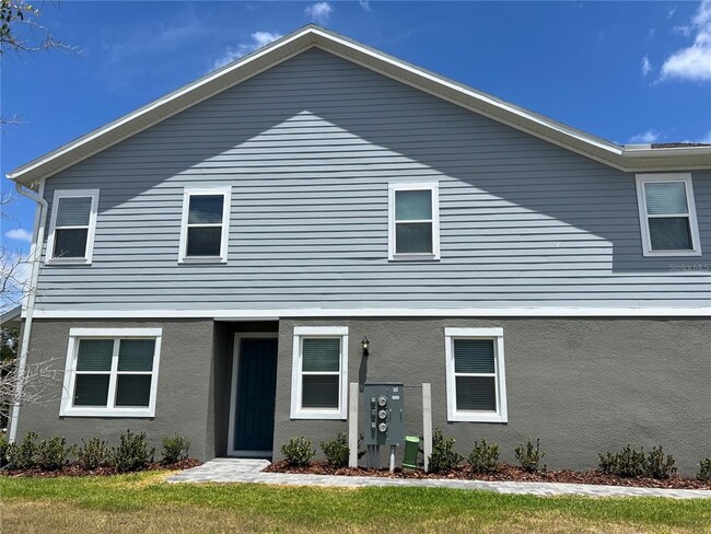 Photo - 1336 Stockwell Ave Townhome