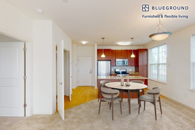 Photo - 998 Stewart Ave Unidad FL3-ID3113A