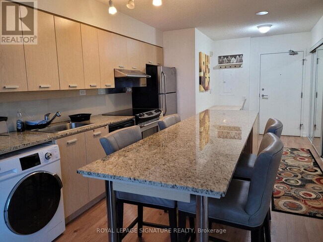 Photo - 15 Singer Ct Unité 805