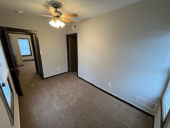 Photo - 1808-1810-1810 S 6th St Unit 1810
