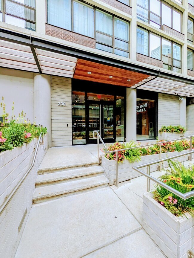 Photo - 230 E Ontario St Unit 1701