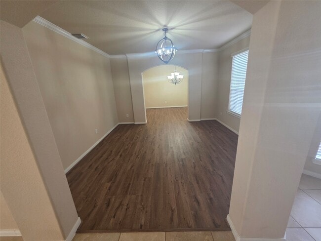 Photo - 2520 Garnetfield Ln