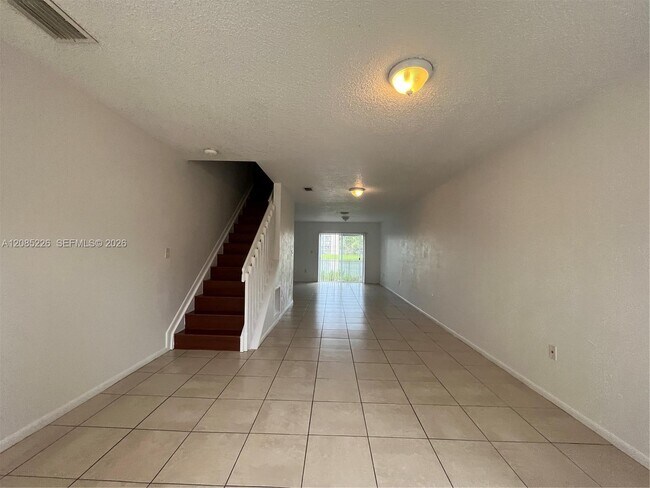 Photo - 8467 SW 22nd St