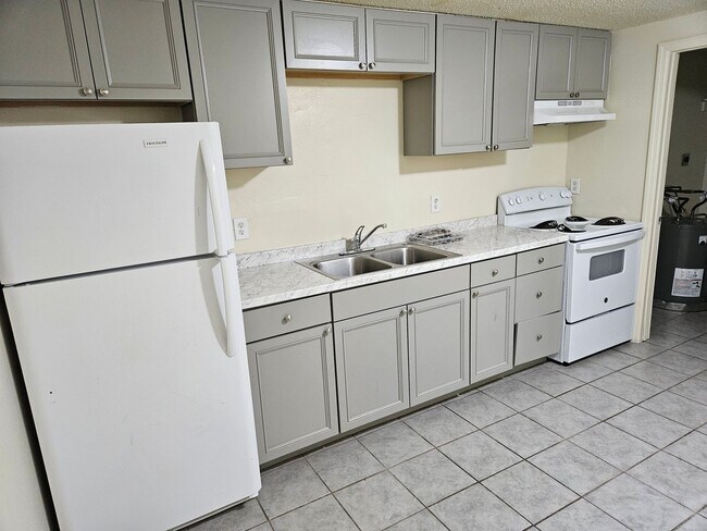 Photo - 3/2 DUPLEX WEST SIDE Casa