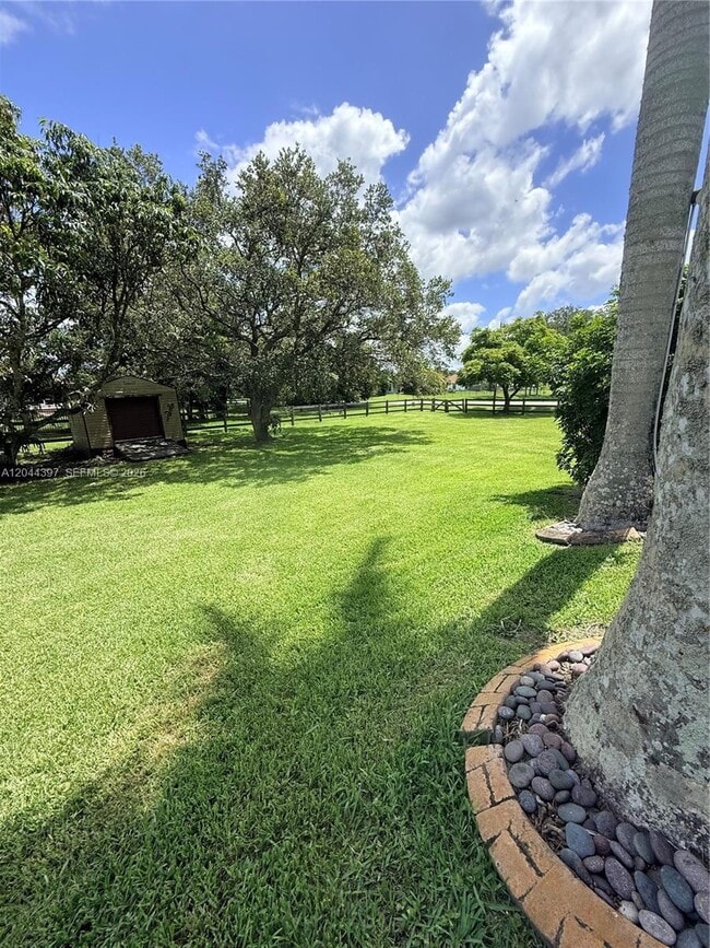Photo - 20501 SW 50th Pl