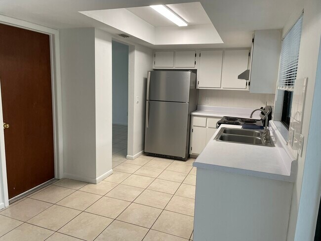 10022 8th St