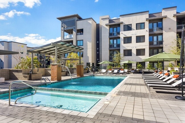 Photo - Broadstone Portland