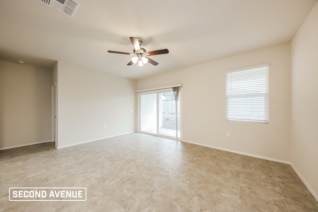 18458 W Faye Way