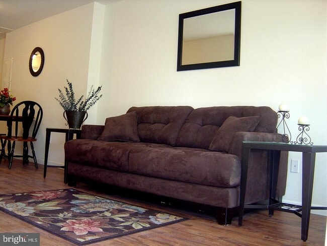 Photo - 75 S Reber St