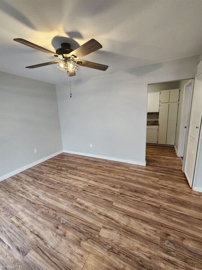 Photo - 3 br, 2 bath House - 629 S Saint Paul St