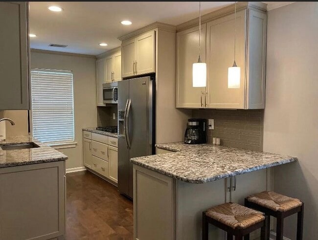 Photo - 1209 Reid Rd