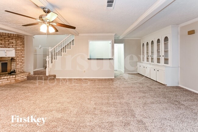 16911 Memorial Oaks Ln