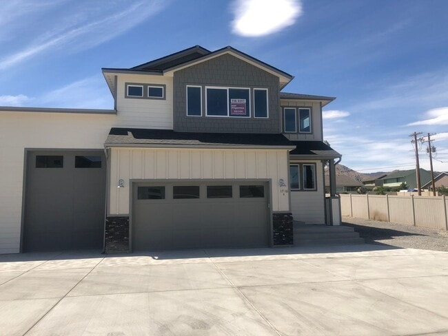 Photo - 1716 Unit B