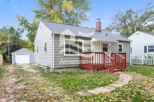 Photo - 2036 W Kessler Blvd N Dr