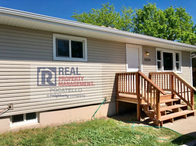Building Photo - 2235 Pocatello Creek Rd Unit 2235 Pocatello Creek Rd.